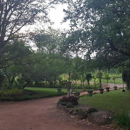 A Farm Stay - Casablanca'S Private Cottage,No Loadshedding! Hazyview Dış mekan fotoğraf