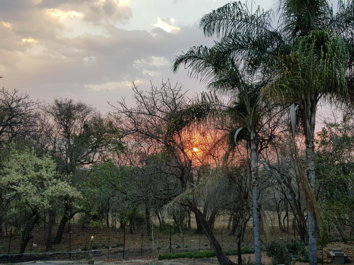 A Farm Stay - Casablanca'S Private Cottage,No Loadshedding! Hazyview Dış mekan fotoğraf